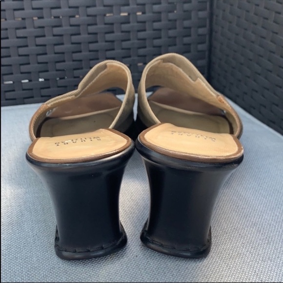 Stuart Weitzman Sandals Wedges - Picture 3 of 5